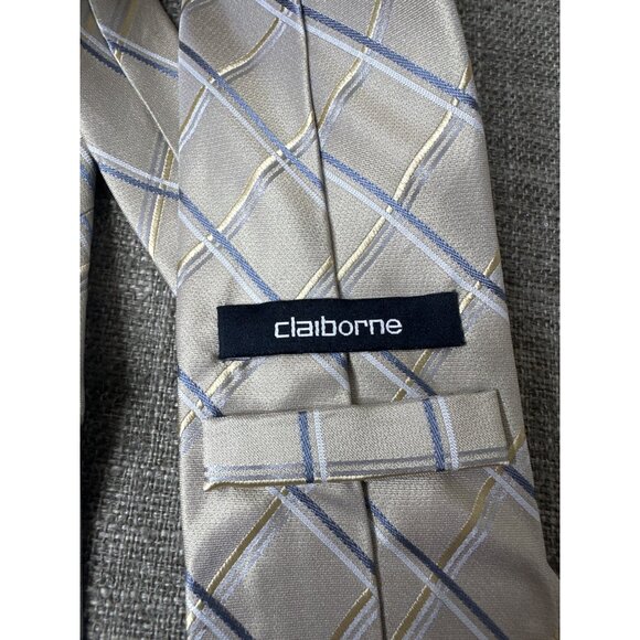 Claiborne Mens Beige & Blue Plaid 100% Silk Neck Tie Formal Suit Work - Picture 2 of 5